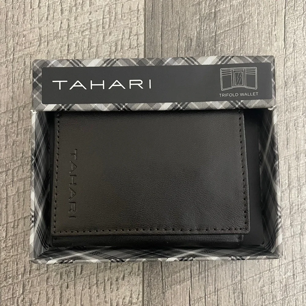 Tahari Mens‎ Black Leather Trifold Wallet S2B114-3FLD New in Box